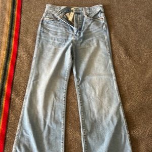 Madewell NWT 11” High-rise Flare Jeans